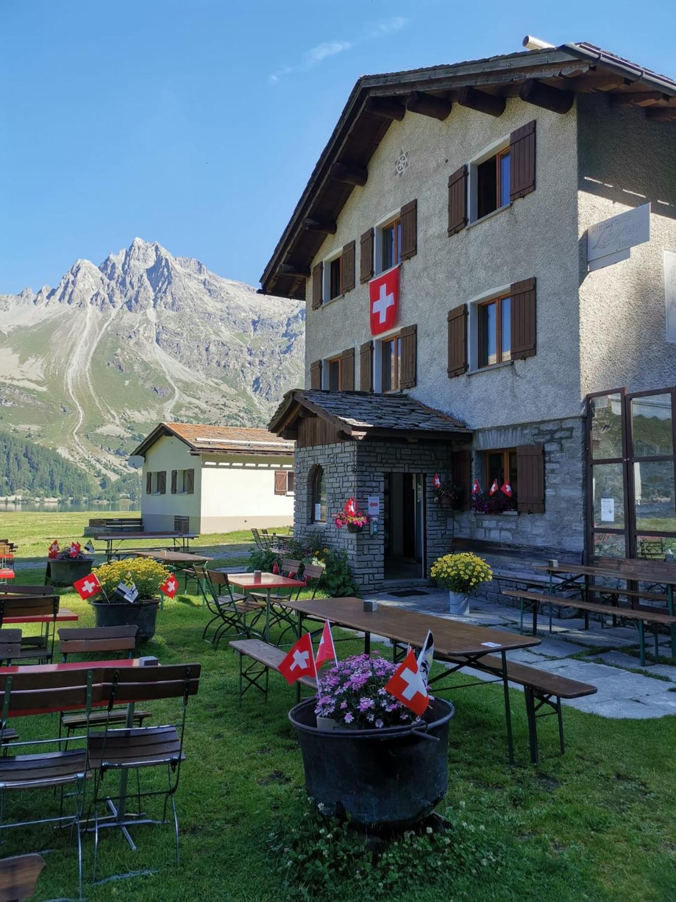 Hotel Ristorante Lagrev Maloja Bagian luar foto