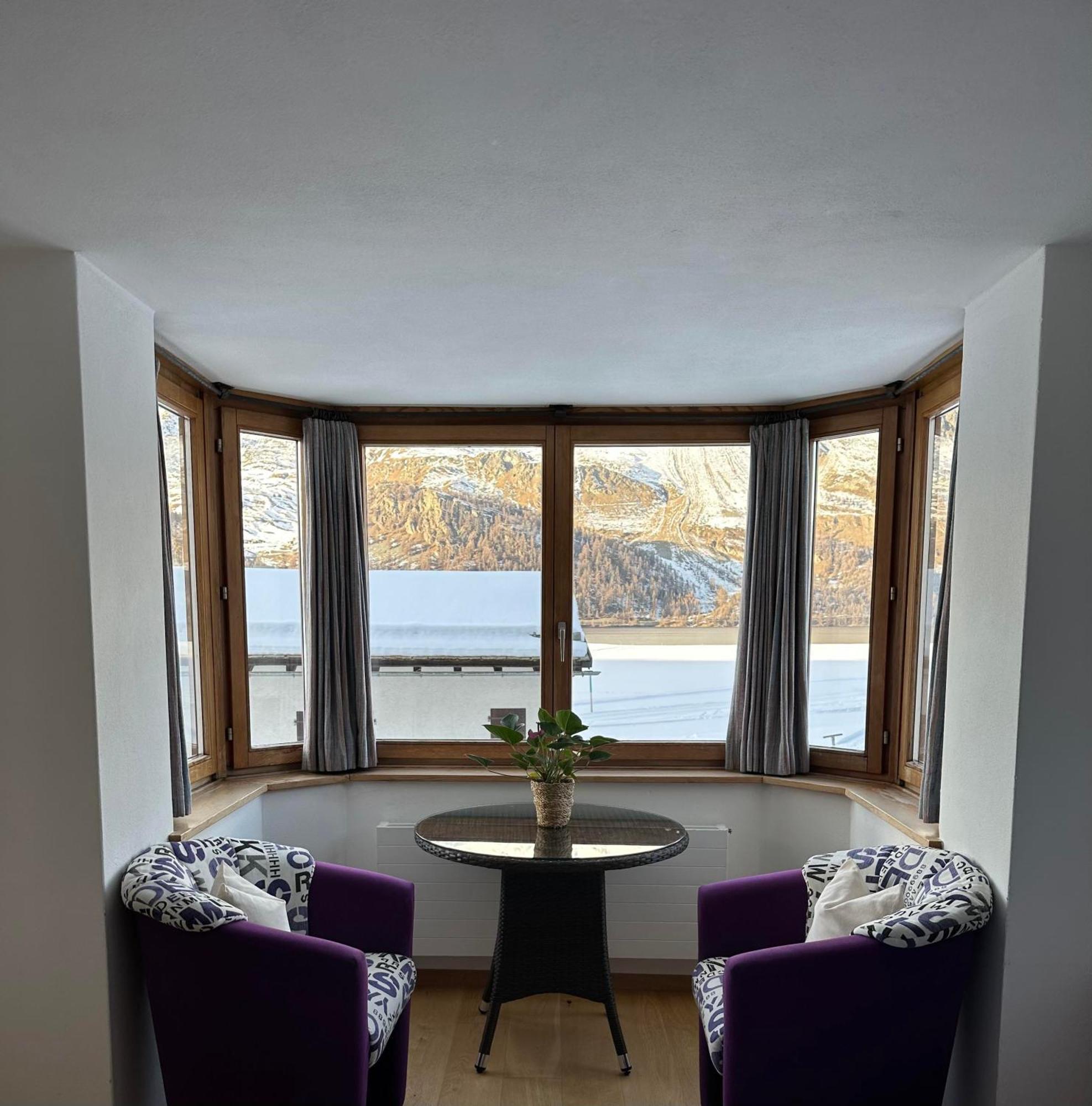 Hotel Ristorante Lagrev Maloja Bagian luar foto