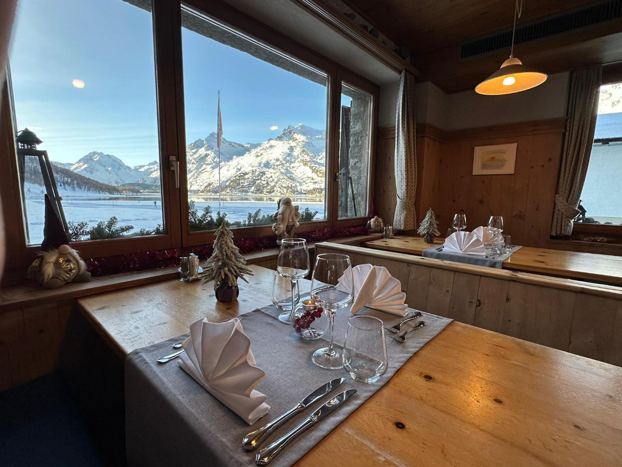 Hotel Ristorante Lagrev Maloja Bagian luar foto
