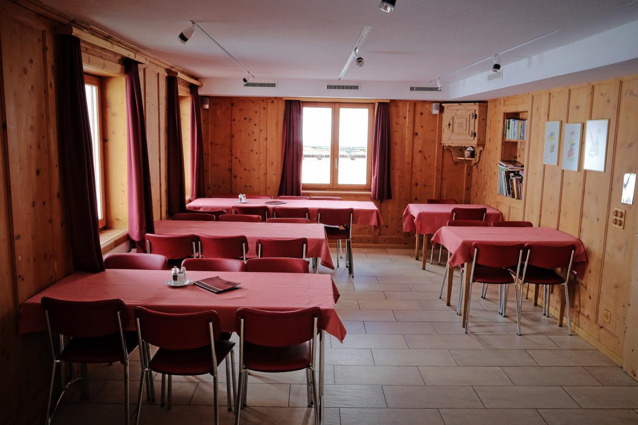 Hotel Ristorante Lagrev Maloja Bagian luar foto